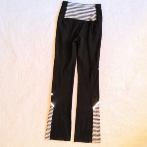 Lululemon Run Ice Queen Yoga Pants Flared Leggings - Picture 4 of 8